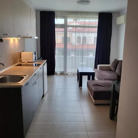 T-Apartment In Green Life Resort * Szozopol